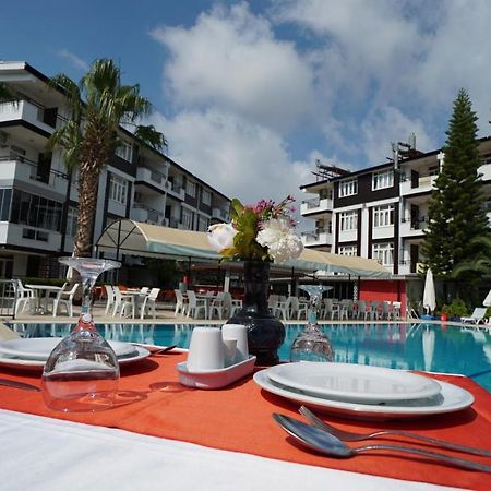 Andros Family Club Aparthotel Side Buitenkant foto