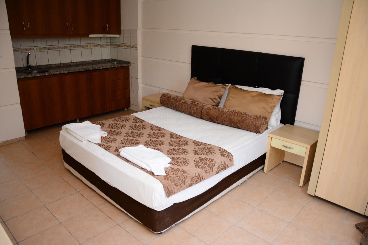 Andros Family Club Aparthotel Side Buitenkant foto